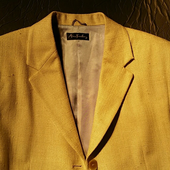 Ann Freedberg Jackets & Blazers - Ann Freedberg Pure Silk Cream Blazer. 14